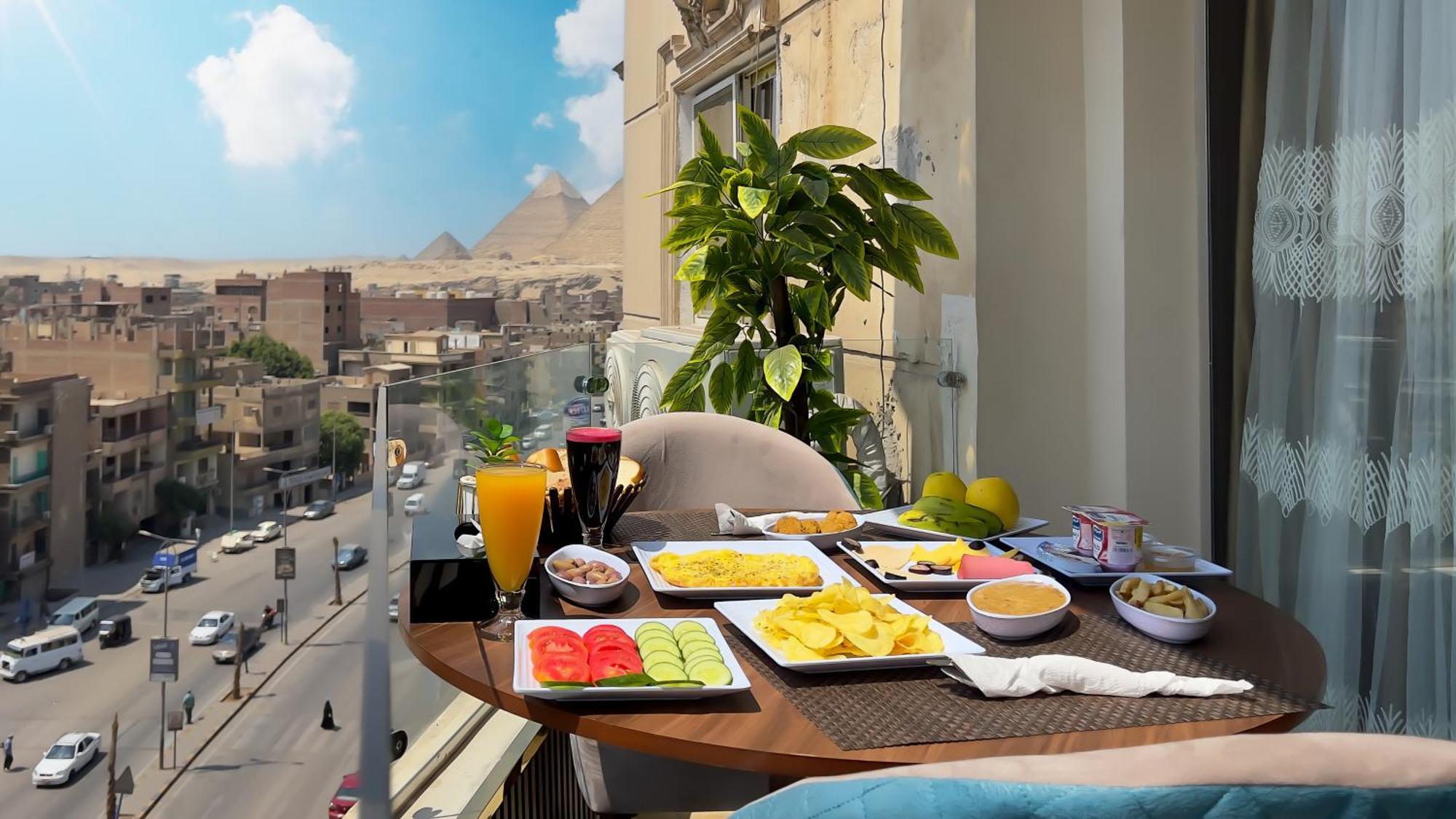 Bed and Breakfast Imperial Pyramids Heights View Nazlet el-Sisi Экстерьер фото