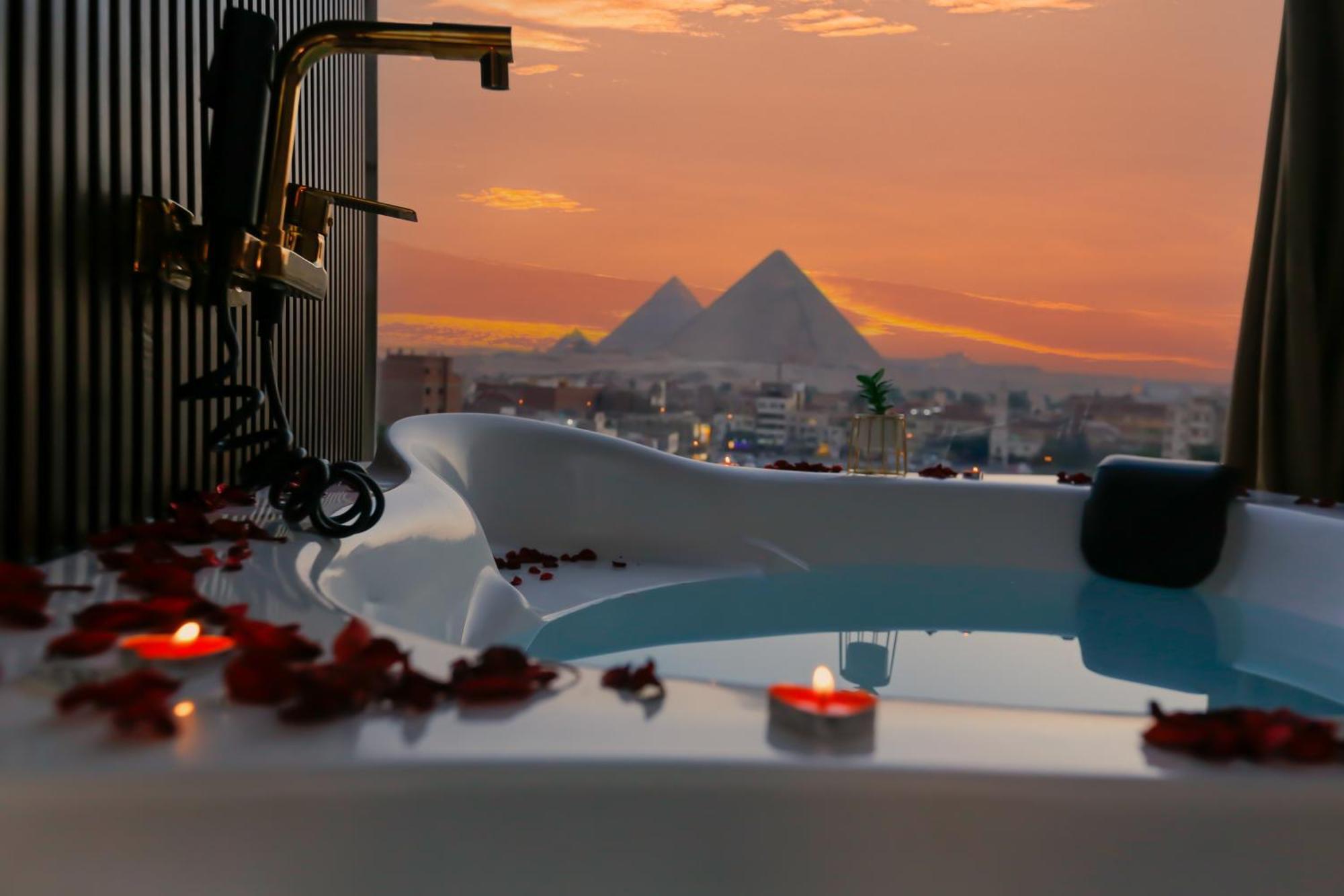 Bed and Breakfast Imperial Pyramids Heights View Nazlet el-Sisi Экстерьер фото